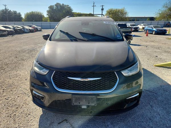 2021 CHRYSLER PACIFICA Touring L — DIRF