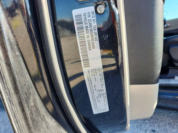 2021 CHRYSLER PACIFICA Touring L — VINS