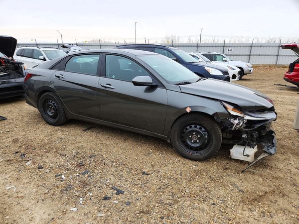 2023 HYUNDAI ELANTRA SEL — Passenger 3/4