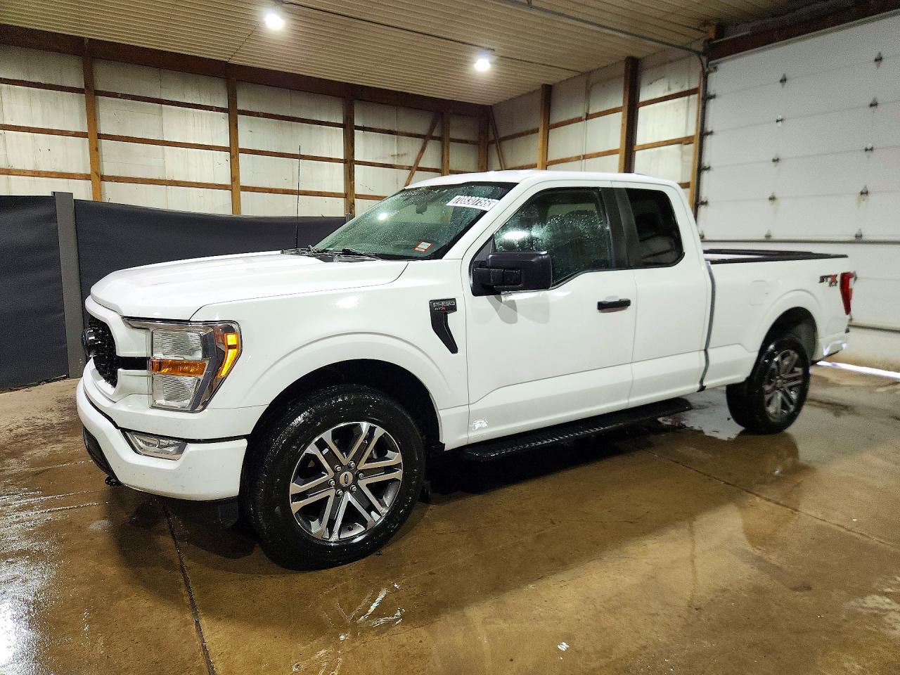 2022 FORD F150 — Front 3/4