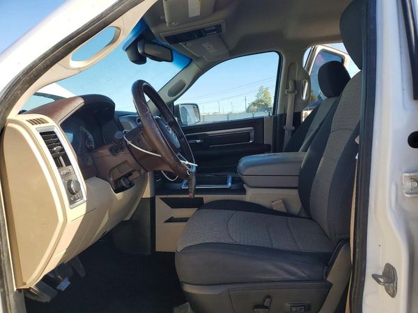 2014 RAM 1500 SLT — DENT