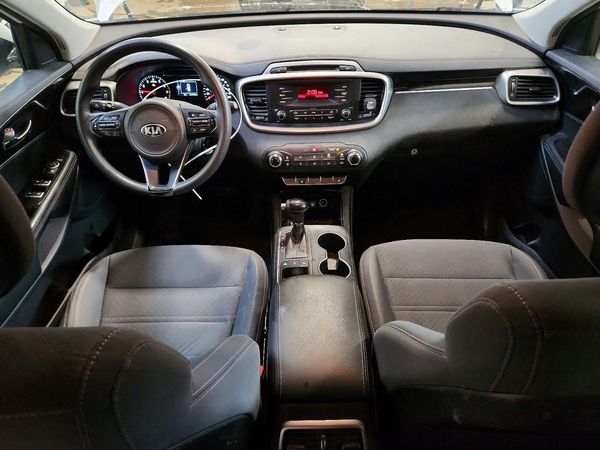 2016 KIA SORENTO L / LX — CKPT