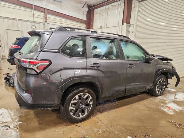 2026 SUBARU FORESTER Base Plus