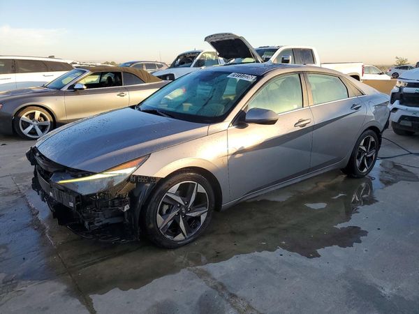 2021 HYUNDAI ELANTRA — DSFA — Front 3/4