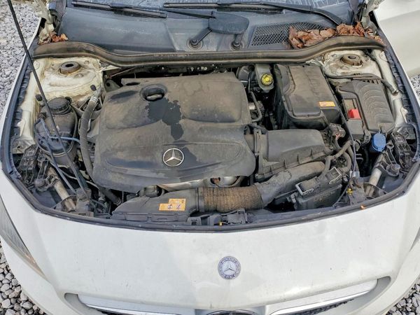2015 MERCEDES-BENZ CLA CLA250