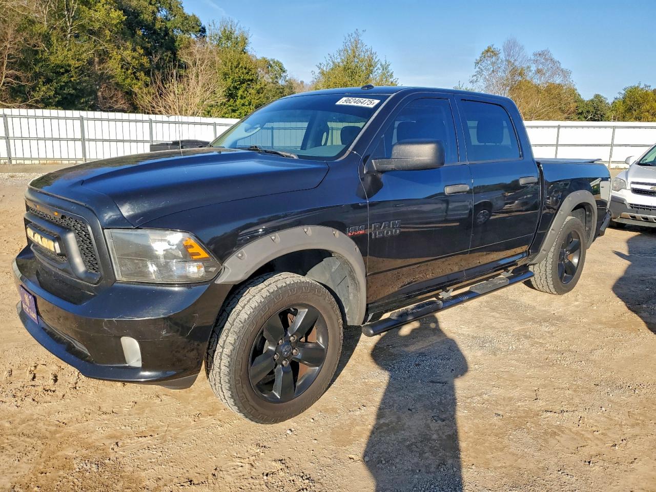 2017 RAM 1500 ST CREW CAB 4X4