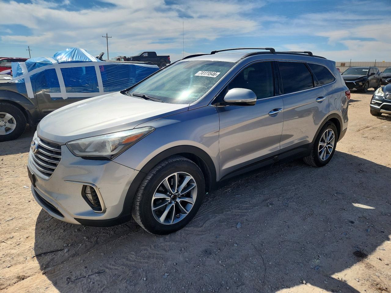 2017 HYUNDAI SANTA FE GLS — Front 3/4