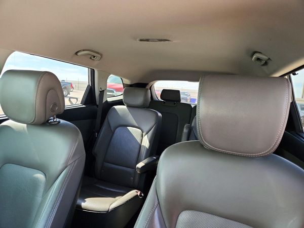 2017 HYUNDAI SANTA FE GLS — SUVN