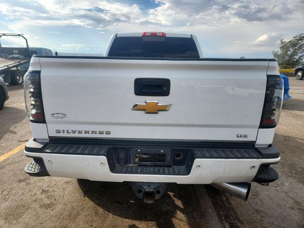 2018 CHEVROLET SILVERADO LTZ — DIRR