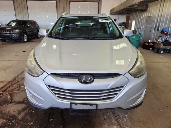 2014 HYUNDAI TUCSON GLS (Middle Level) — DIRF