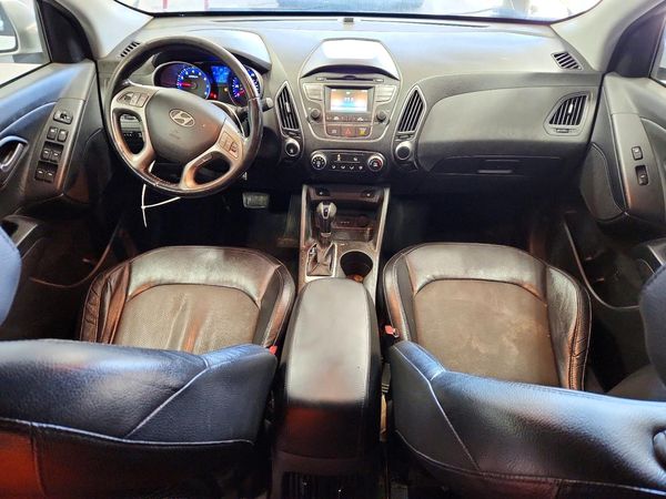 2014 HYUNDAI TUCSON GLS (Middle Level) — CKPT