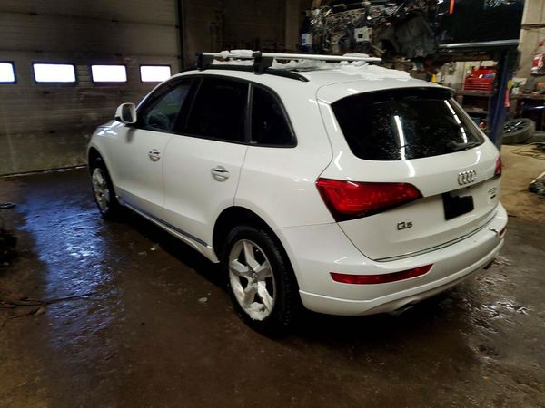 2017 AUDI Q5 quattro Premium