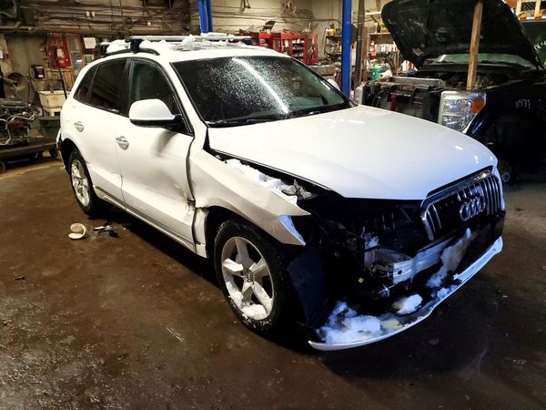 2017 AUDI Q5 quattro Premium