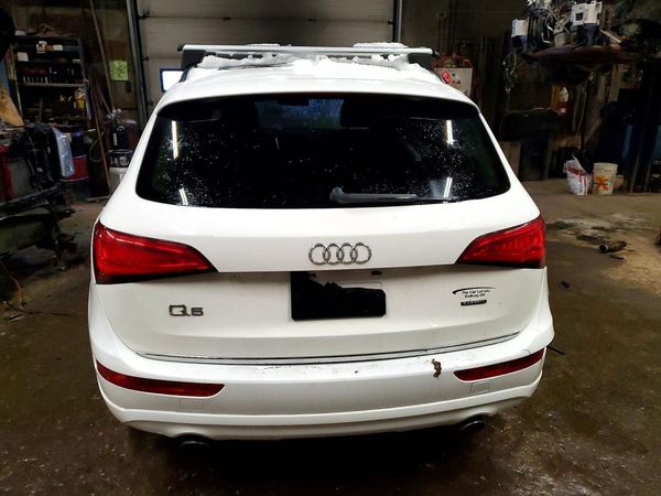 2017 AUDI Q5 quattro Premium