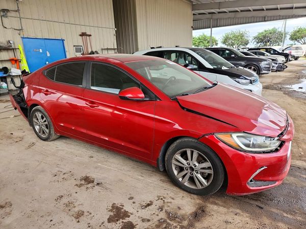 2018 HYUNDAI ELANTRA — Passenger 3/4