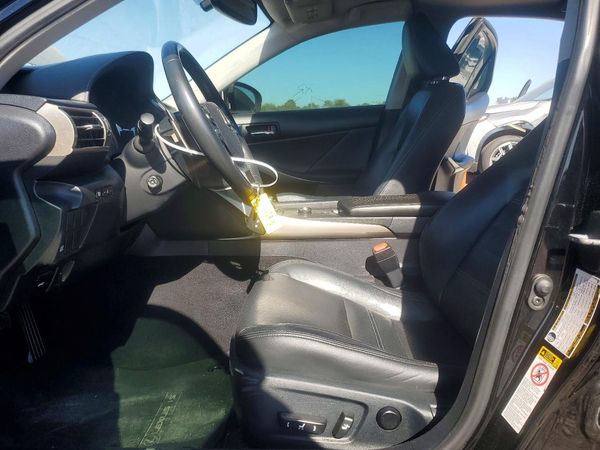 2015 LEXUS IS 250 — DENT