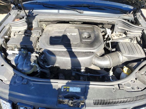 2018 JEEP GRAND CHEROKEE Laredo — Engine bay