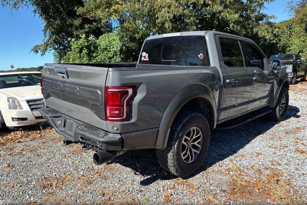 2018 FORD F150 Super Crew - Raptor