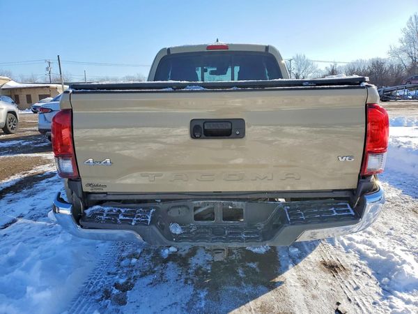 2019 TOYOTA TACOMA
