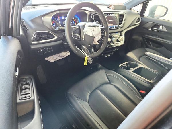 2026 CHRYSLER PACIFICA Select — CKPT