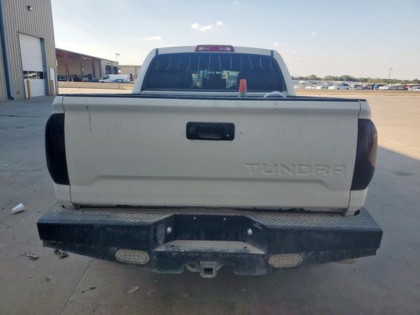 2016 TOYOTA TUNDRA