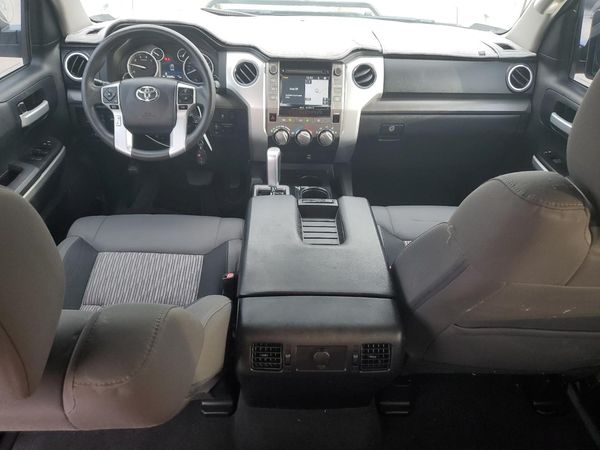 2016 TOYOTA TUNDRA