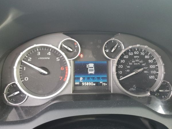 2016 TOYOTA TUNDRA