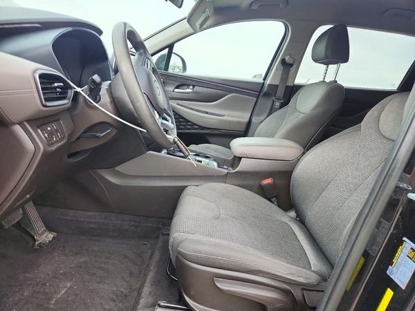 2019 HYUNDAI SANTA FE SE — DENT