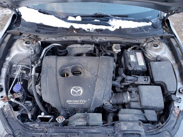 2015 MAZDA 3 Touring/GS