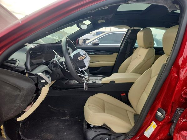 2025 CADILLAC CT5 — DENT
