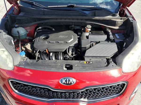 2017 KIA SPORTAGE LX — Engine bay