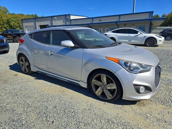 2013 HYUNDAI VELOSTER — Passenger 3/4