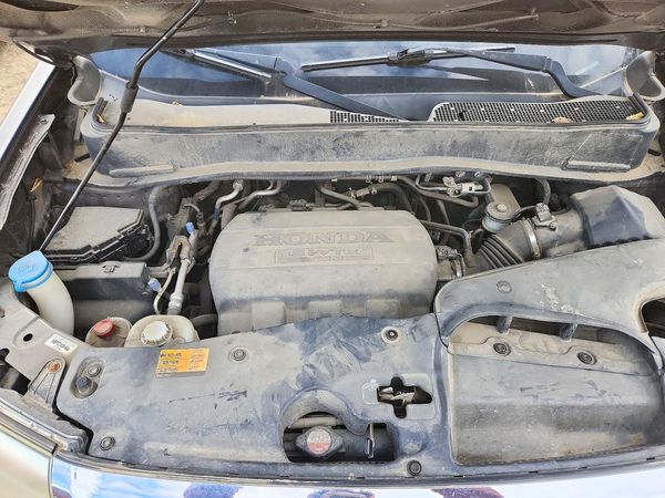2012 HONDA PILOT EX-L with RES — Engine bay