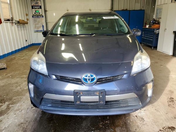2013 TOYOTA PRIUS — DIRF