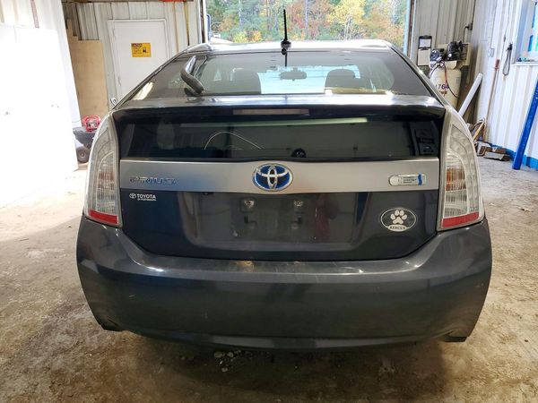 2013 TOYOTA PRIUS — DIRR