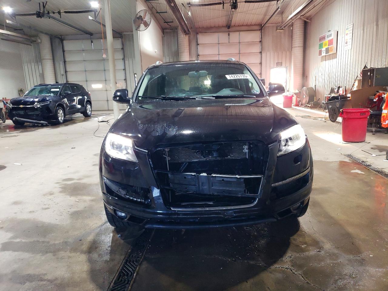 2012 AUDI Q7 Premium Plus