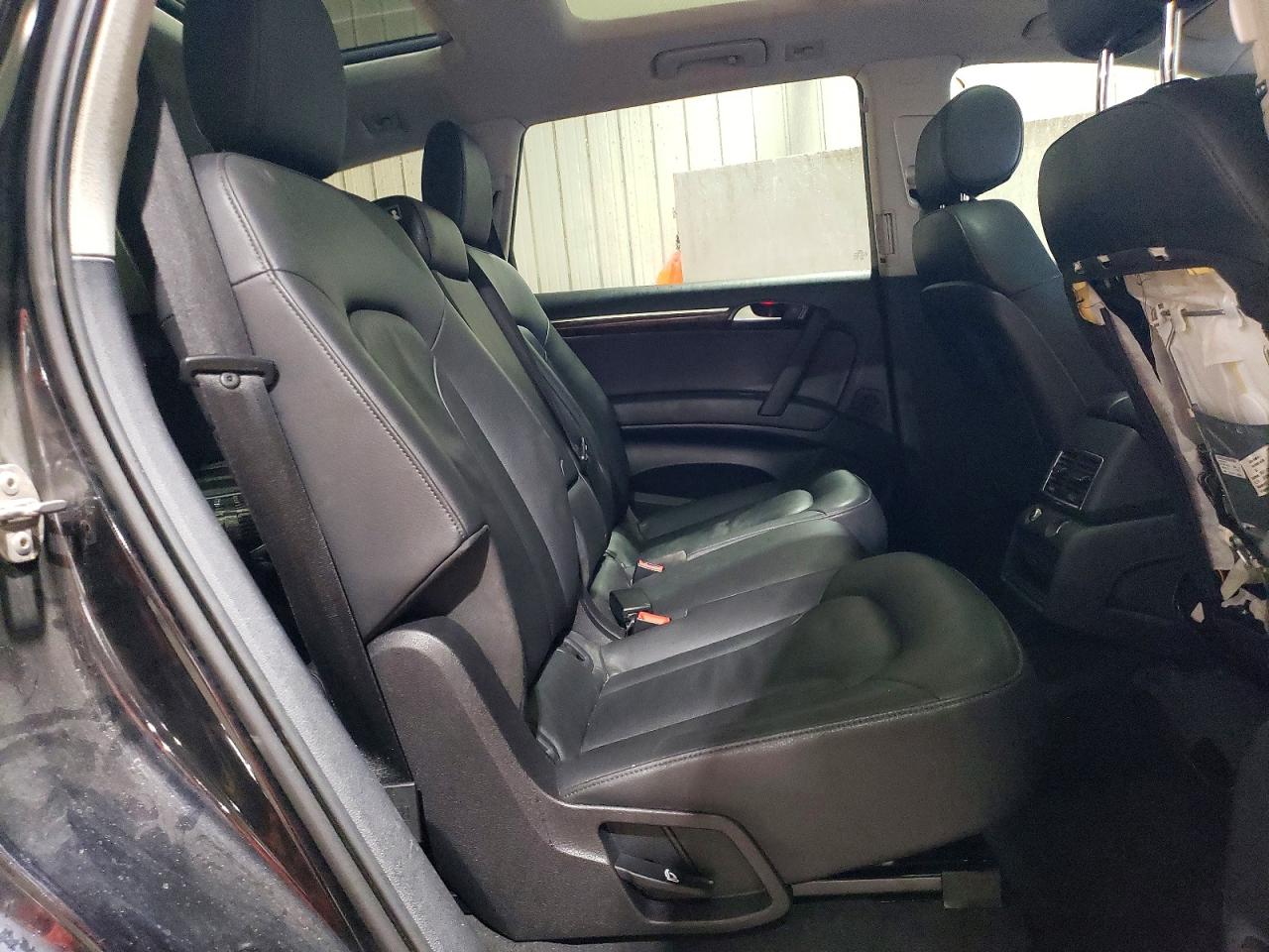 2012 AUDI Q7 Premium Plus