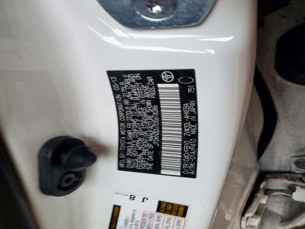 2013 TOYOTA PRIUS — VINS