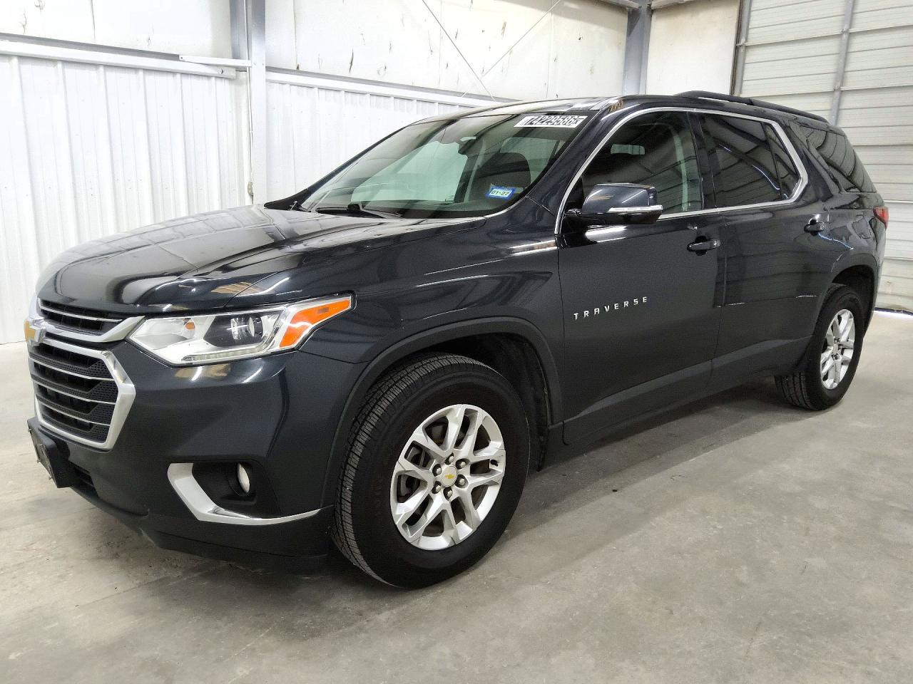 2020 CHEVROLET TRAVERSE LT — Front 3/4