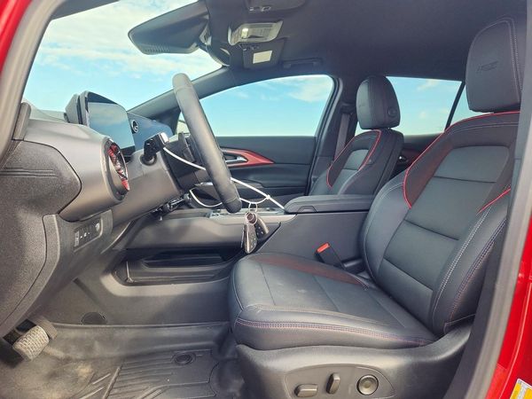 2026 CHEVROLET EQUINOX RS — DENT