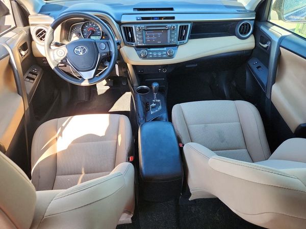 2015 TOYOTA RAV4 XLE (M Grade) — CKPT