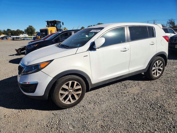2014 KIA SPORTAGE LX — Front 3/4