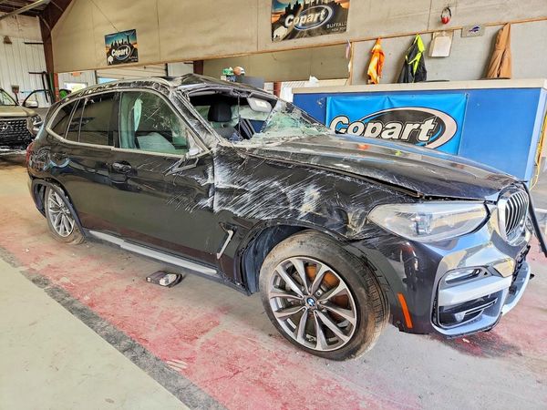 2019 BMW X3 xDrive30i — Passenger 3/4