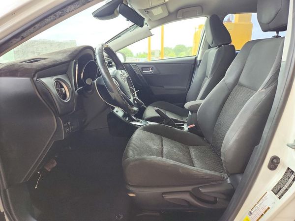 2018 TOYOTA COROLLA — DENT