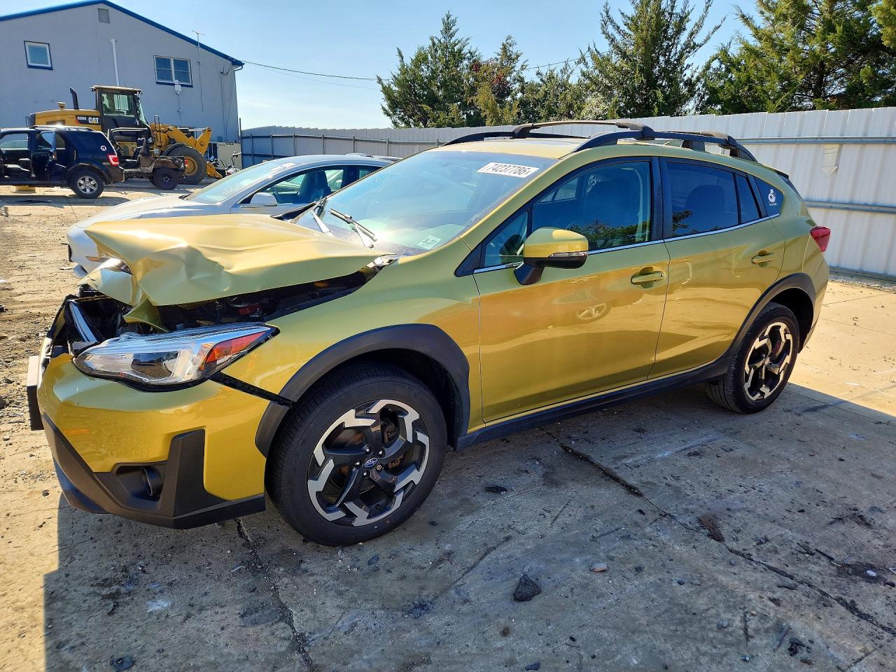 2022 SUBARU CROSSTREK Limited — Front 3/4