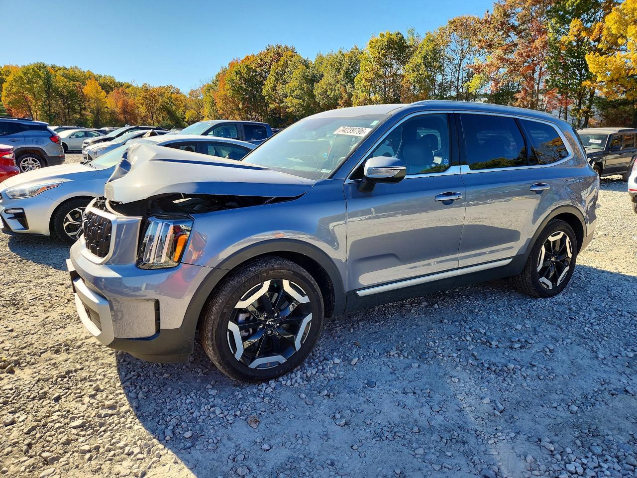 2023 KIA TELLURIDE EX, EX X-Line — Front 3/4