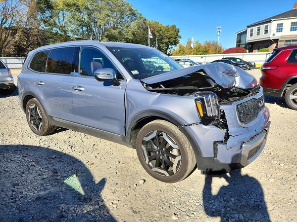 2023 KIA TELLURIDE EX, EX X-Line — Passenger 3/4