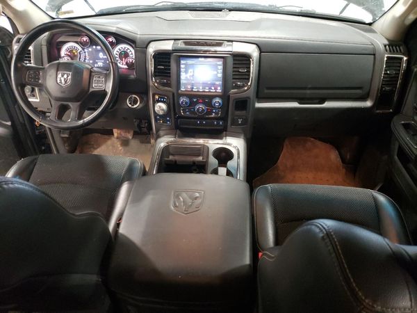 2018 RAM 1500 SLT CREW CAB 4X4