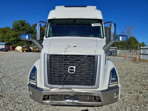 2021 VOLVO VNR — DIRF