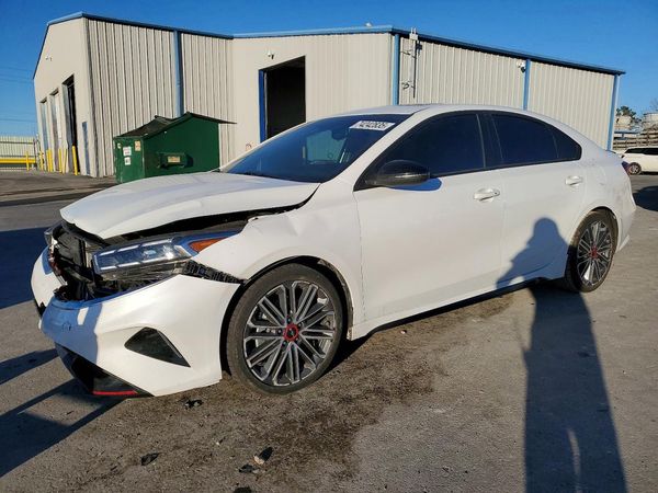 2022 KIA FORTE